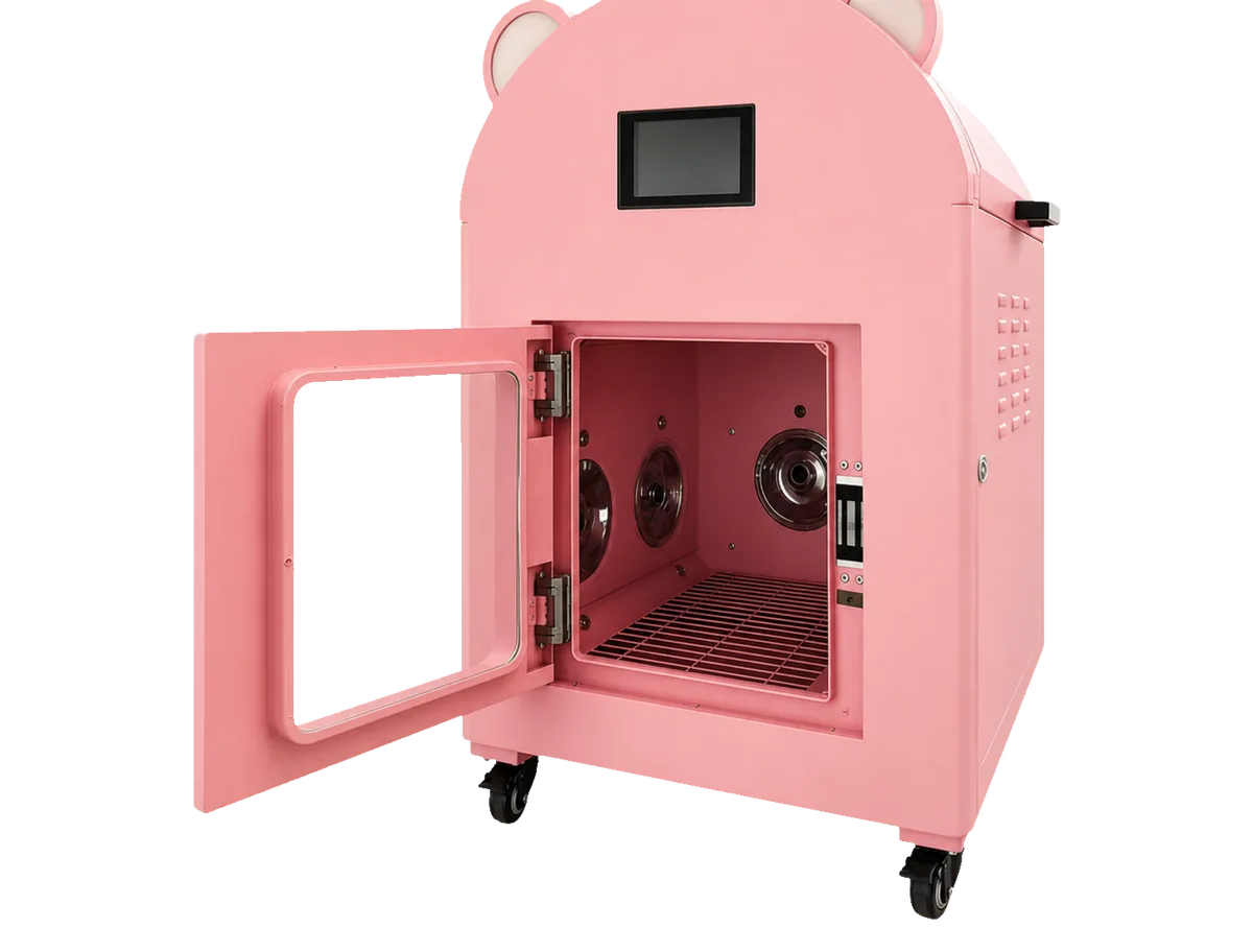Door open on the washing cabin